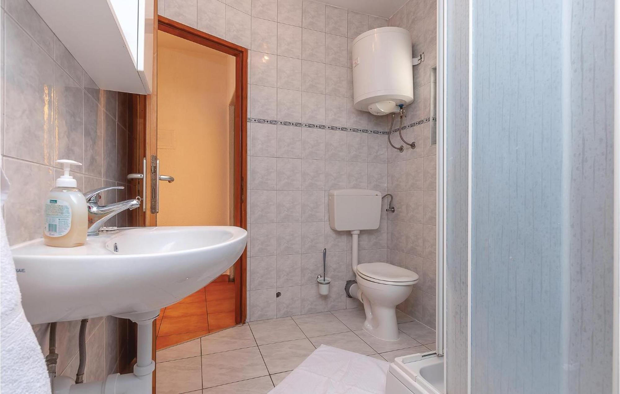 Gorgeous Apartment In Tisno With Kitchen المظهر الخارجي الصورة