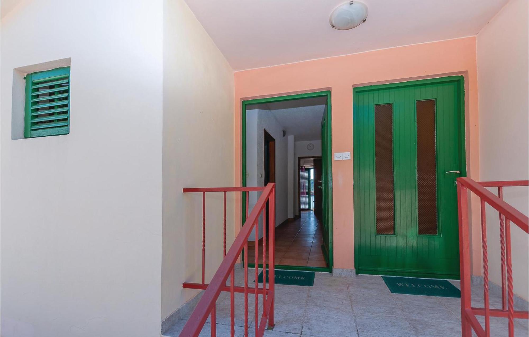 Gorgeous Apartment In Tisno With Kitchen المظهر الخارجي الصورة